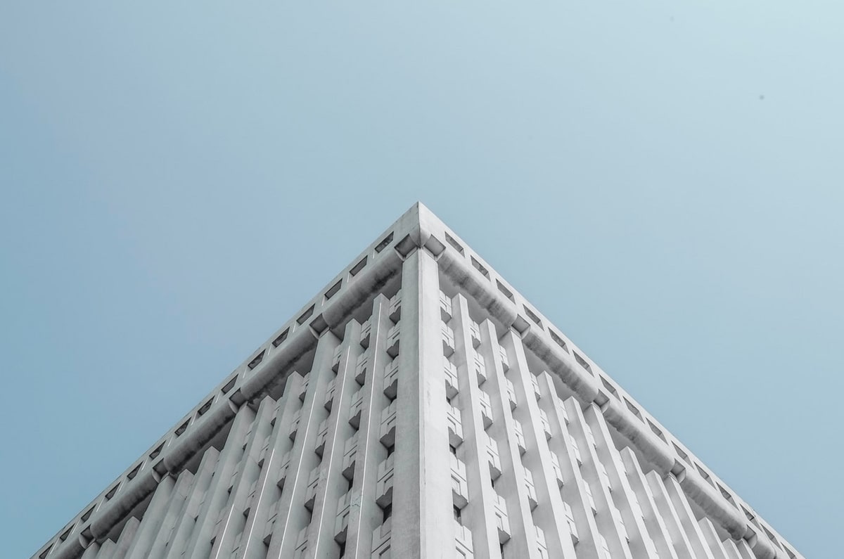 竞彩湃｜利兹联迎战狼队胜算大，切尔西对阵曼联悬念足